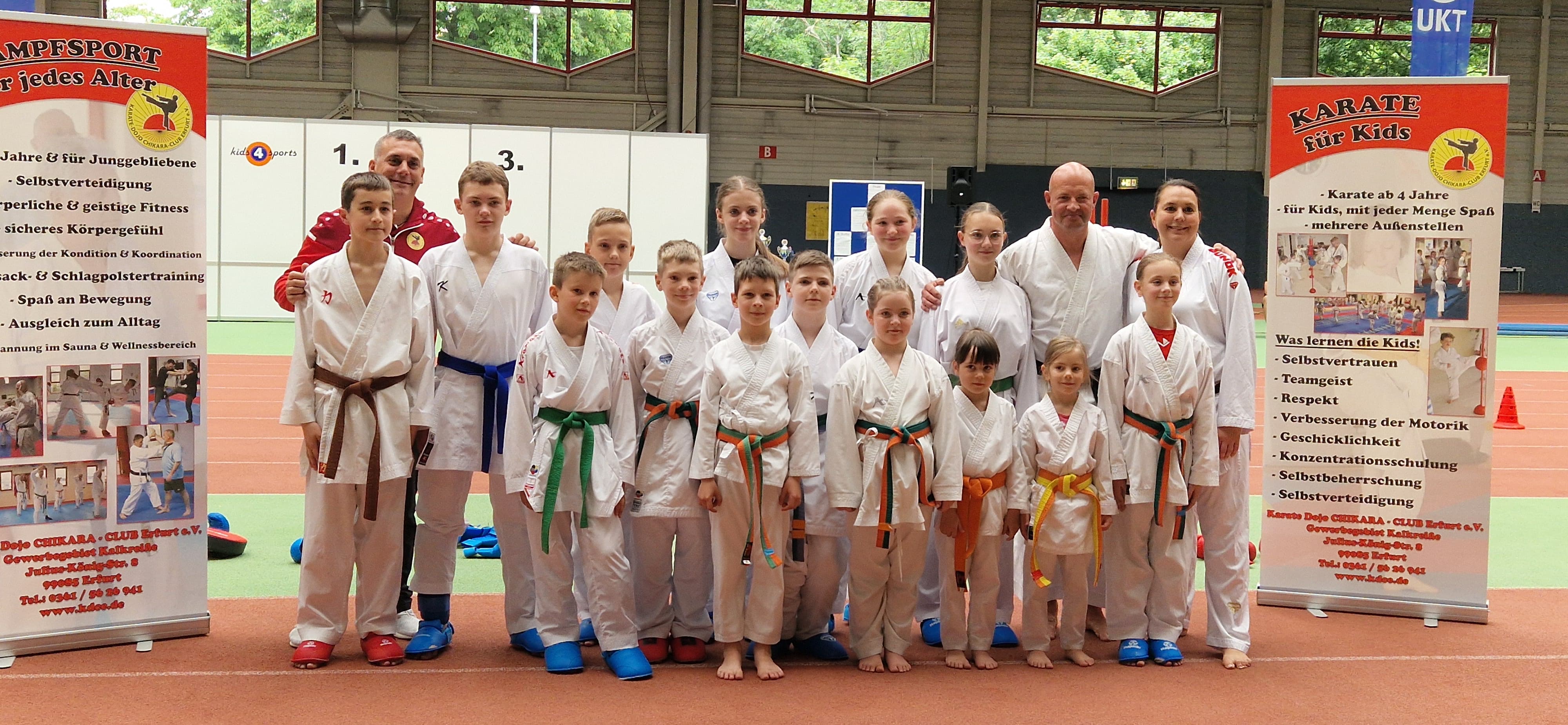 Wir präsentieren Kumite und Kata bei Kids4Sports