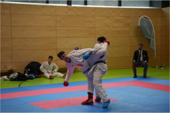 Henri Diemar belegt ersten Platz bei Karate Hochschulmeisterschaften in Dresden