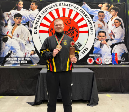 Kevin Ernst erzielt 3. Platz mit Team bei der ESKA-Championship